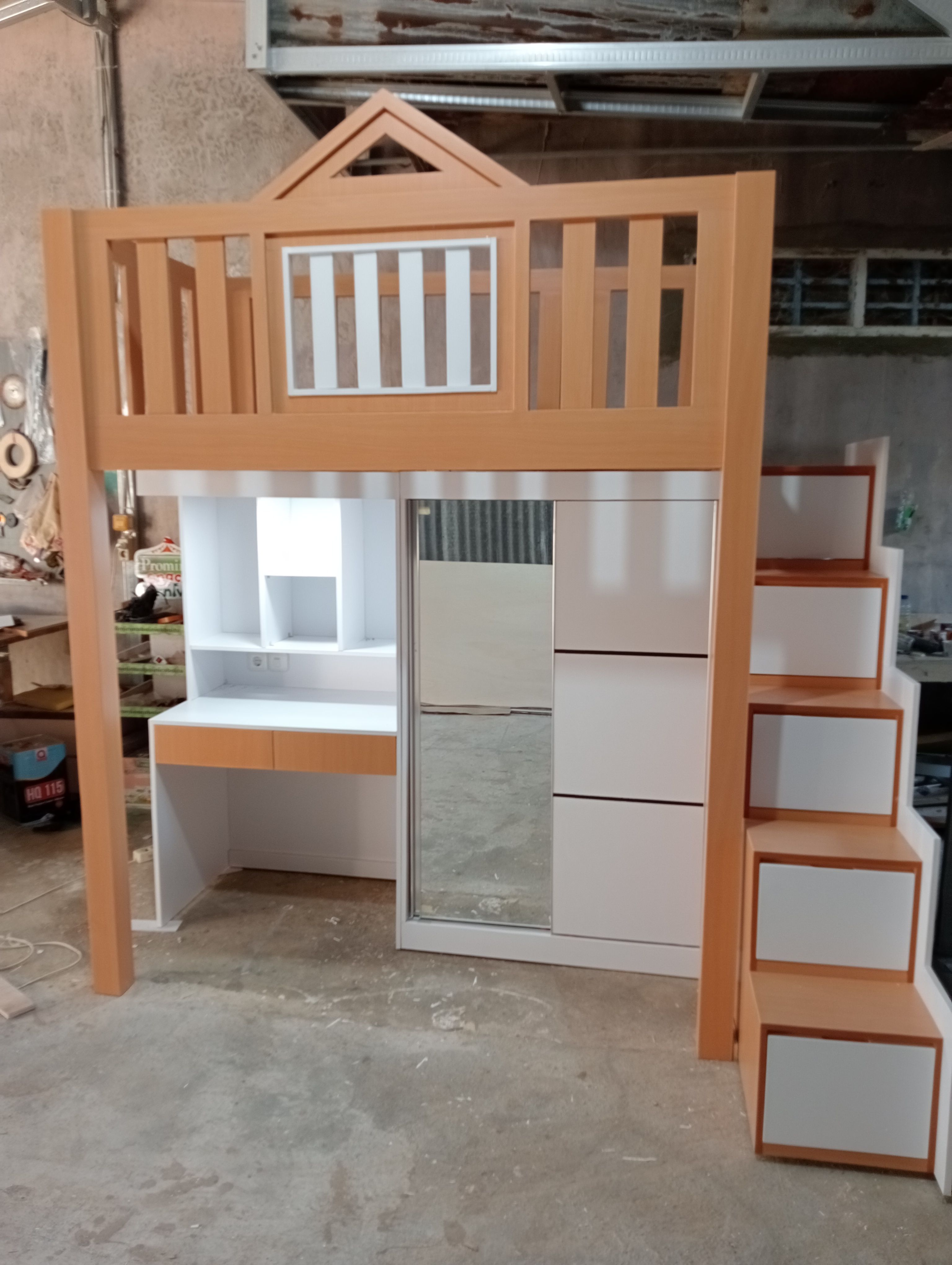 Tempat Tidur Anak